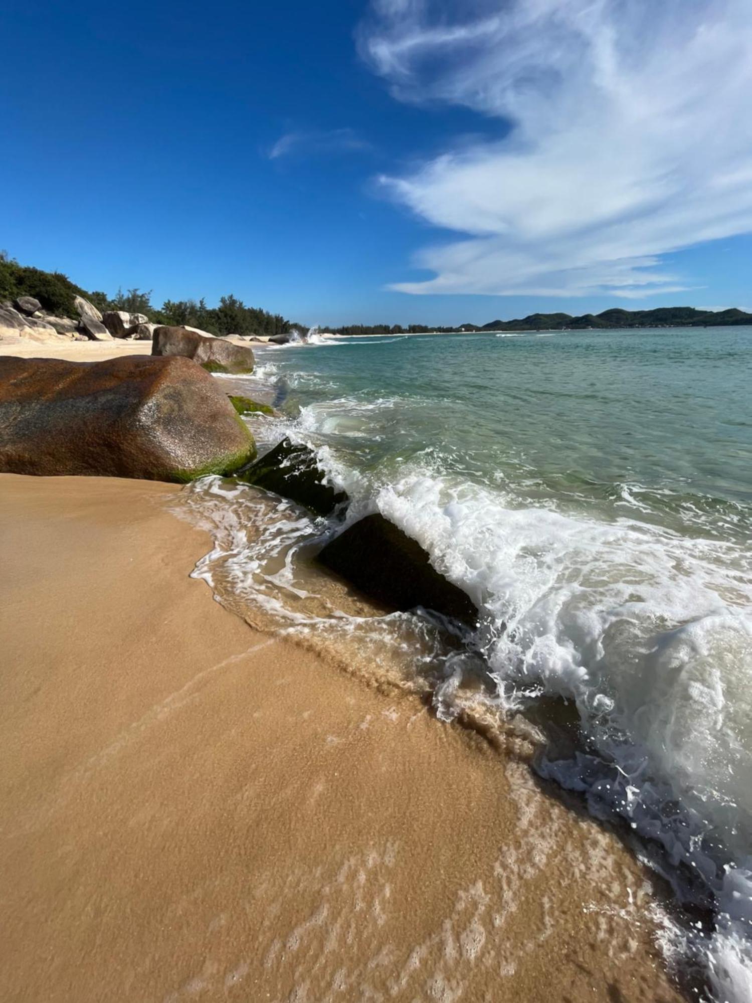 Robinson Beach Bungalow Vinh Hoa Buitenkant foto