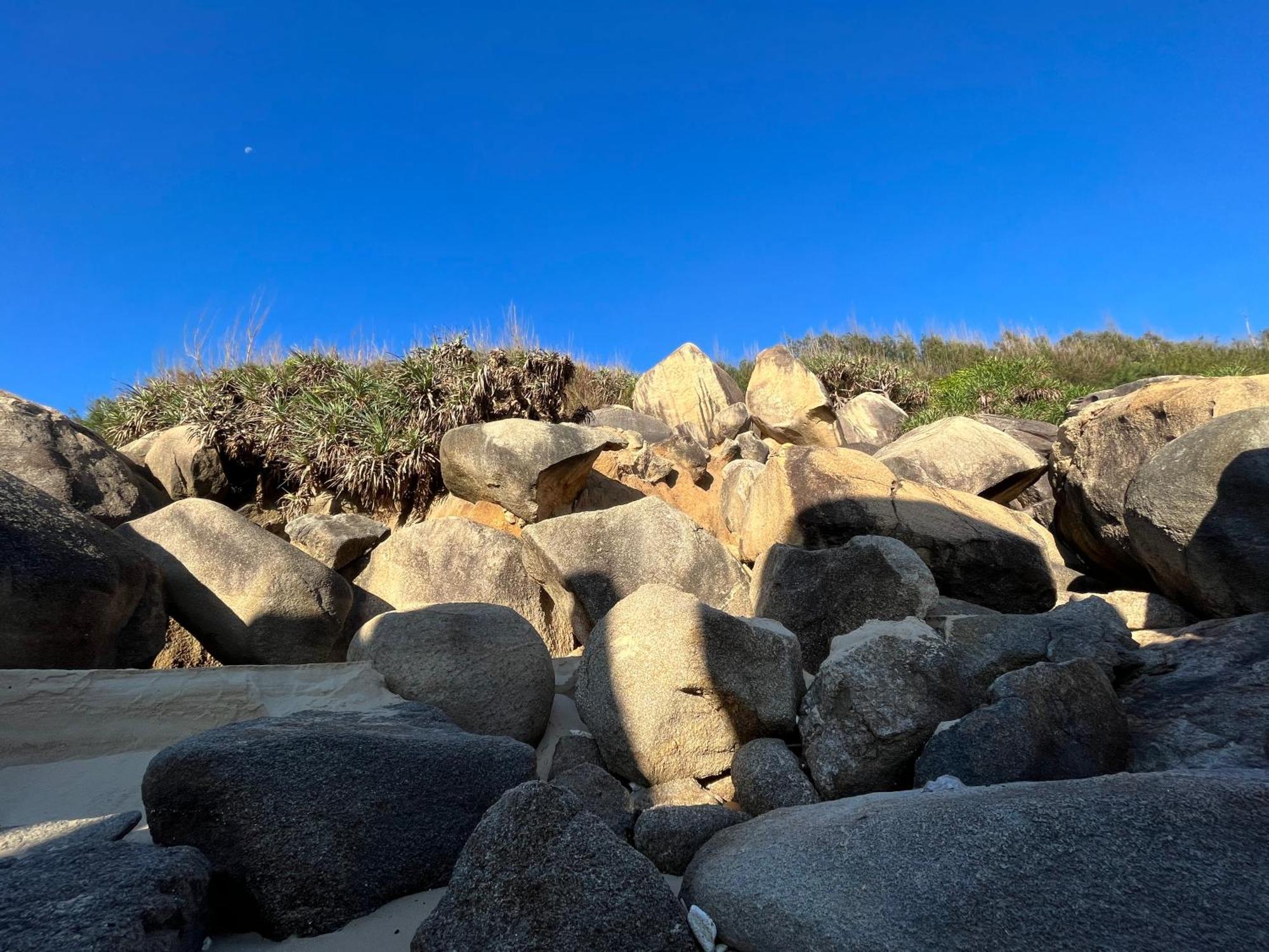 Robinson Beach Bungalow Vinh Hoa Buitenkant foto