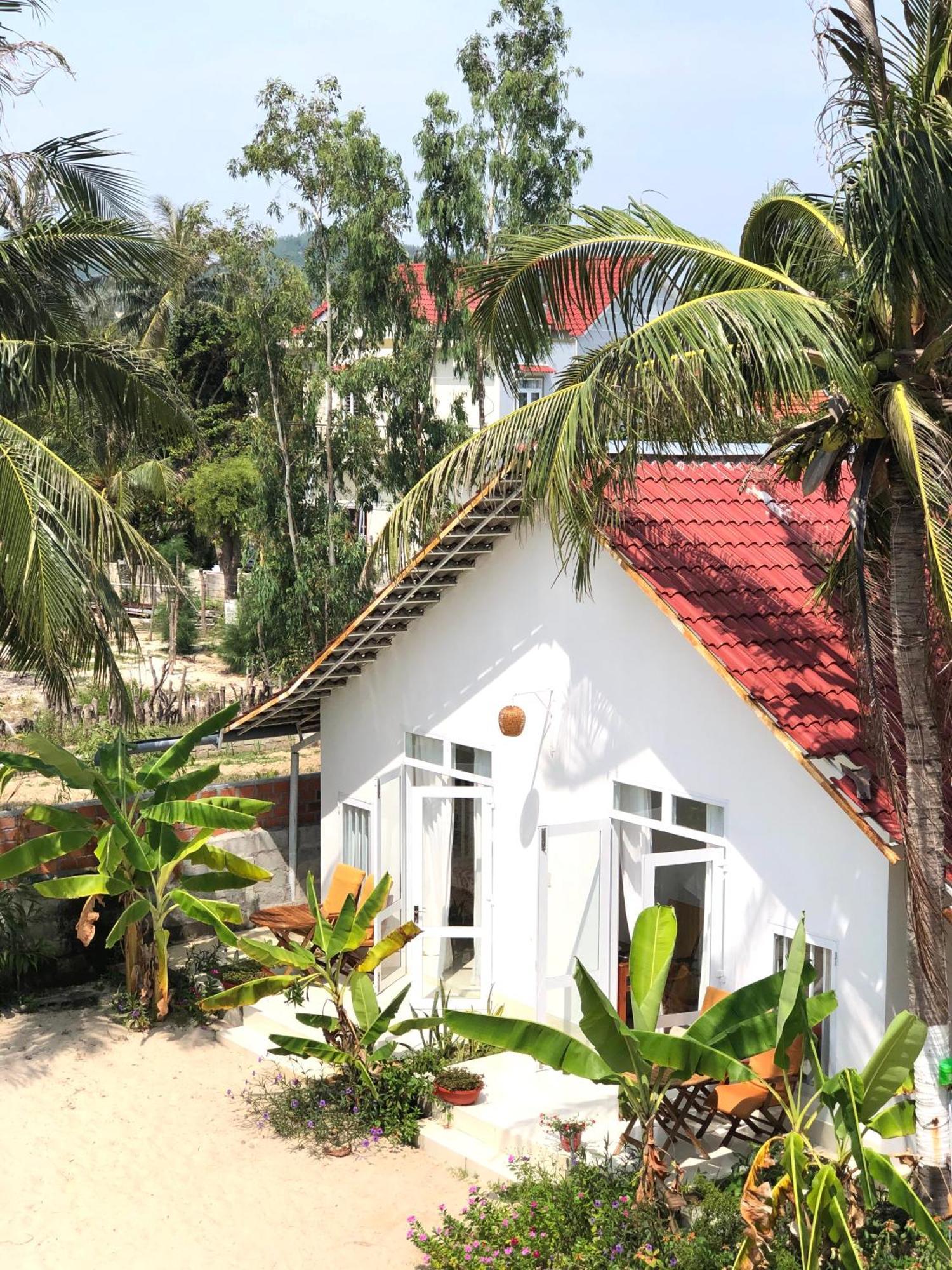Robinson Beach Bungalow Vinh Hoa Buitenkant foto