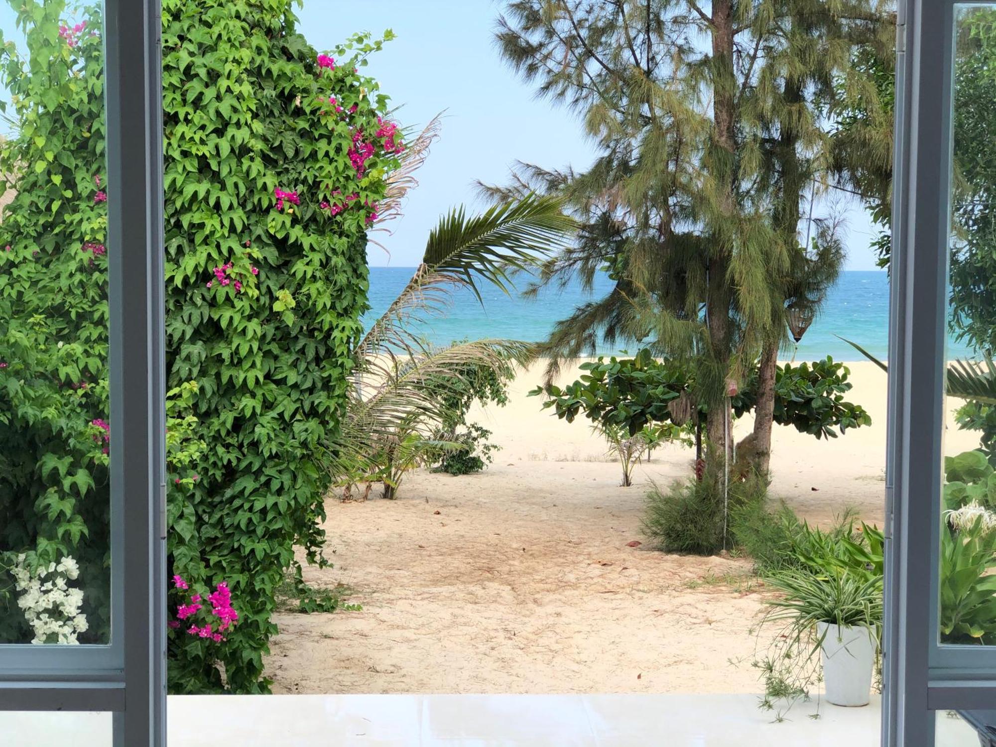 Robinson Beach Bungalow Vinh Hoa Buitenkant foto